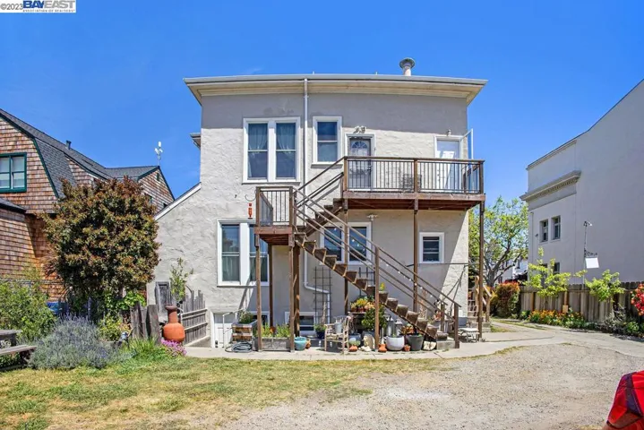 2158 Central Ave, Alameda, California 94501