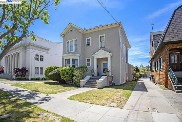 2158 Central Ave, Alameda, California 94501