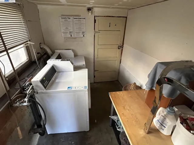 2158 Central Ave, Alameda, California 94501