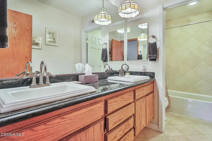 fGuest Bath and Laundry2