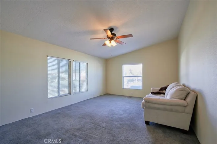 22241 Nisqually Road 65, Apple Valley, California 92308