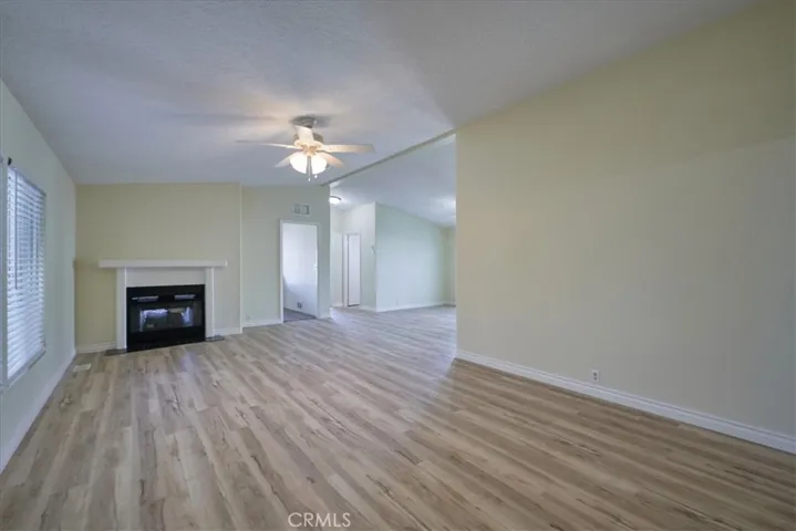 22241 Nisqually Road 65, Apple Valley, California 92308