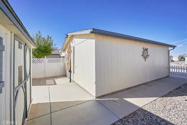 22241 Nisqually Road 65, Apple Valley, California 92308
