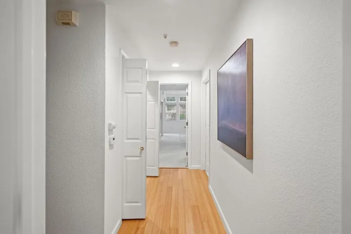 312 Crescent Court, Brisbane, California 94005