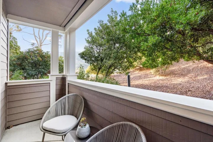 312 Crescent Court, Brisbane, California 94005