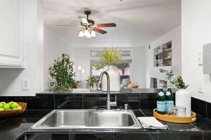 312 Crescent Court, Brisbane, California 94005