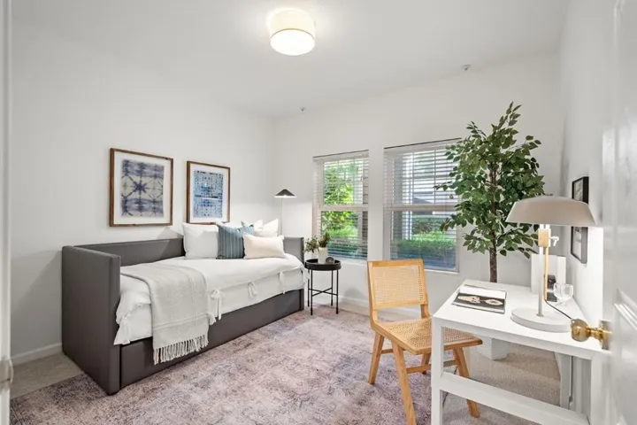 312 Crescent Court, Brisbane, California 94005