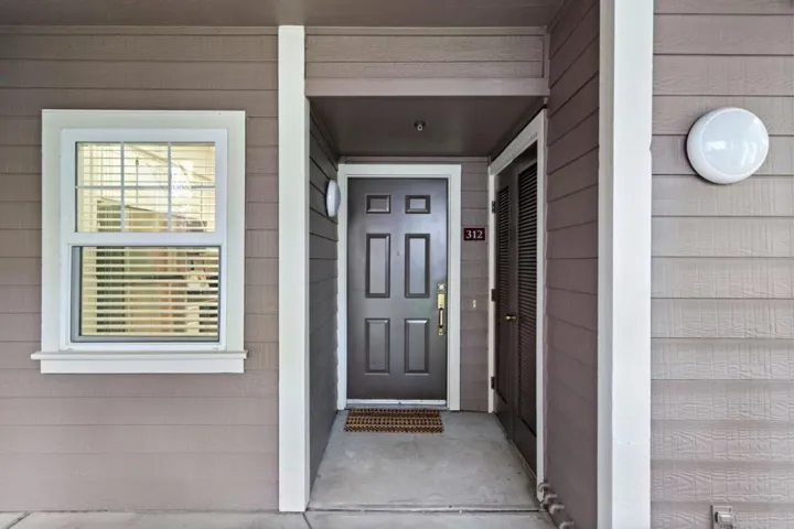 312 Crescent Court, Brisbane, California 94005