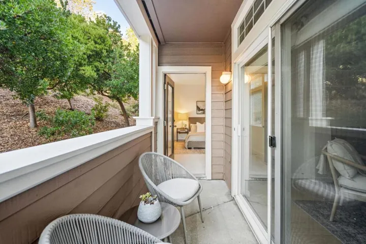 312 Crescent Court, Brisbane, California 94005