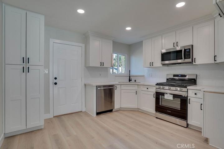 8815 Brunswick Avenue, Riverside, California 92503