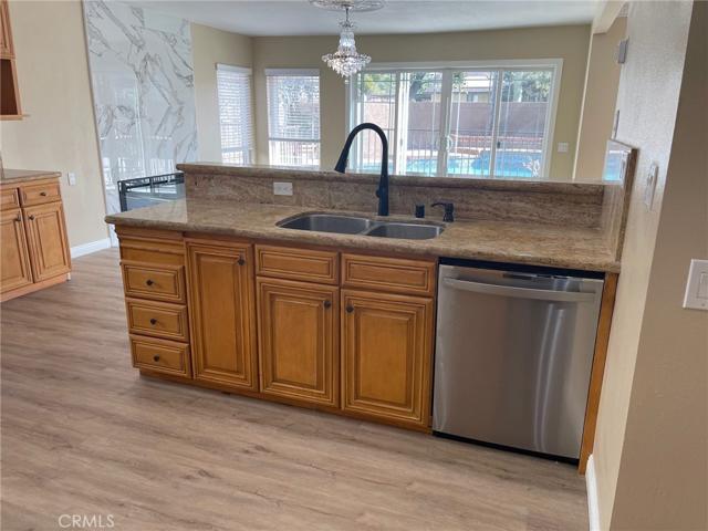 21572 Via Invierno, Lake Forest, California 92630