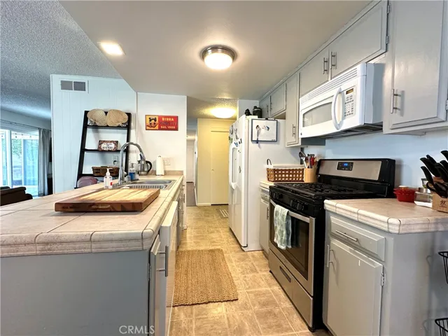3466 Sequoia Drive, San Luis Obispo, California 93401