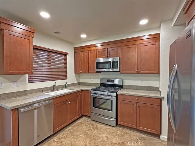 1365 Lafayette Road Unit B, Claremont, California 91711