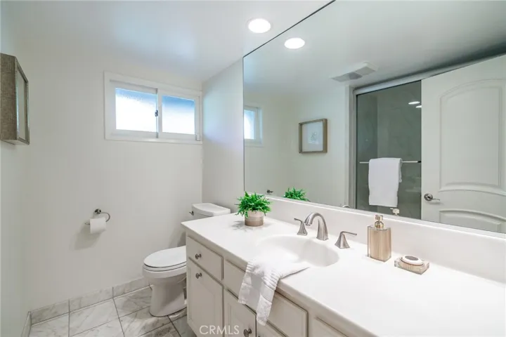 1329 Granvia Altamira, Palos Verdes Estates, California 90274