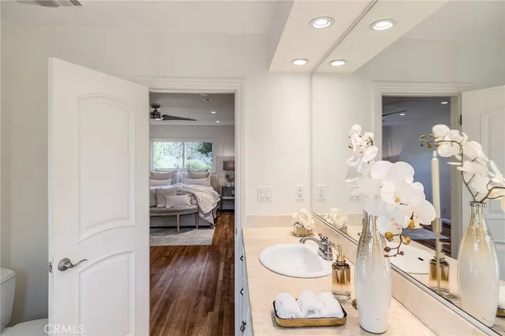 1329 Granvia Altamira, Palos Verdes Estates, California 90274
