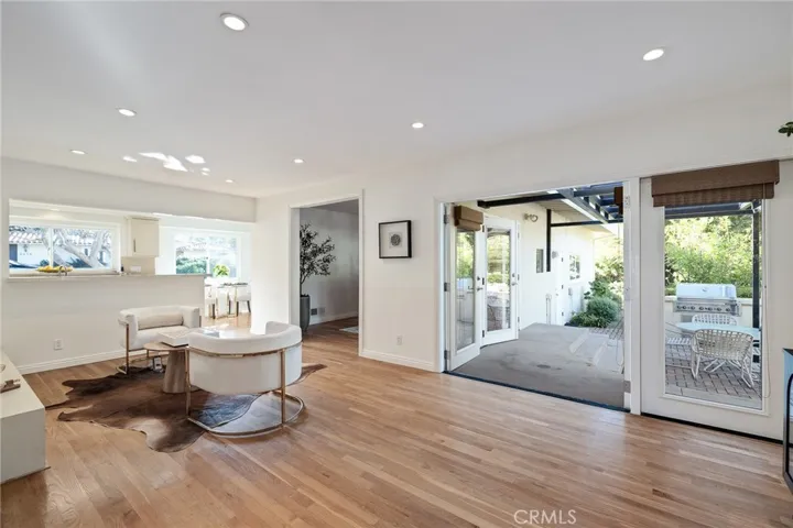 1329 Granvia Altamira, Palos Verdes Estates, California 90274