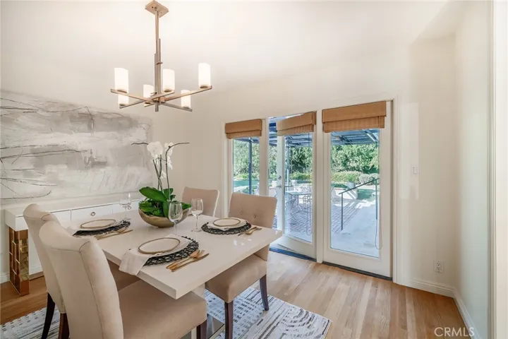 1329 Granvia Altamira, Palos Verdes Estates, California 90274