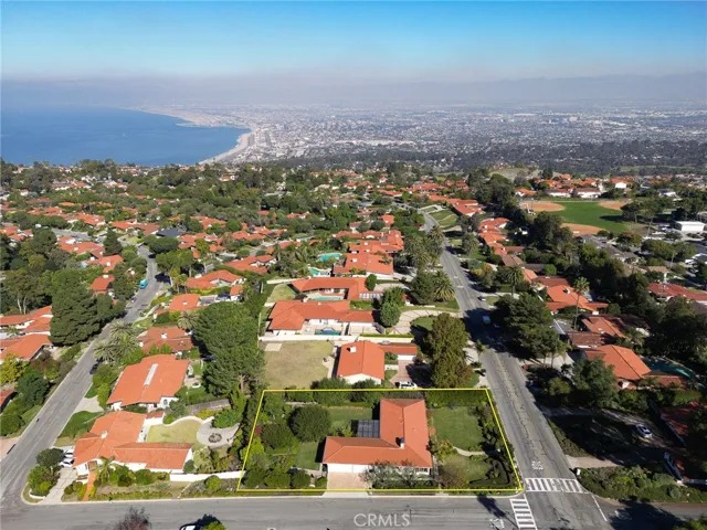 1329 Granvia Altamira, Palos Verdes Estates, California 90274