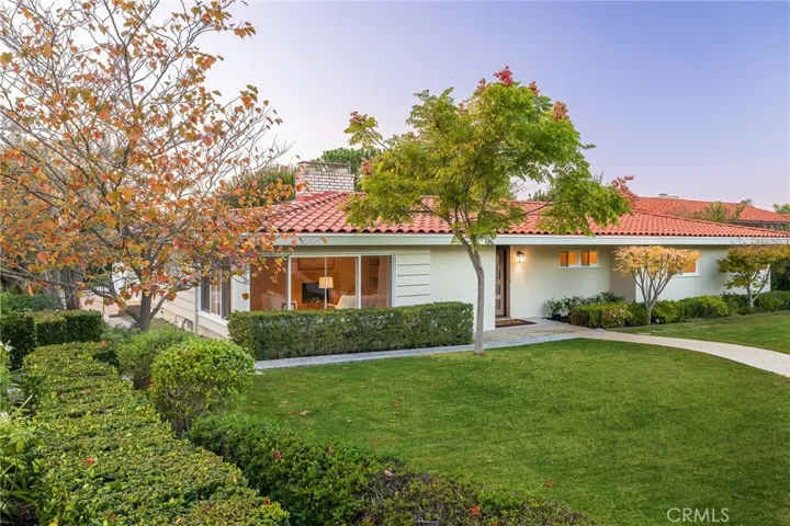1329 Granvia Altamira, Palos Verdes Estates, California 90274
