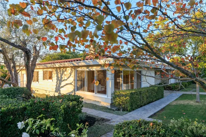 1329 Granvia Altamira, Palos Verdes Estates, California 90274
