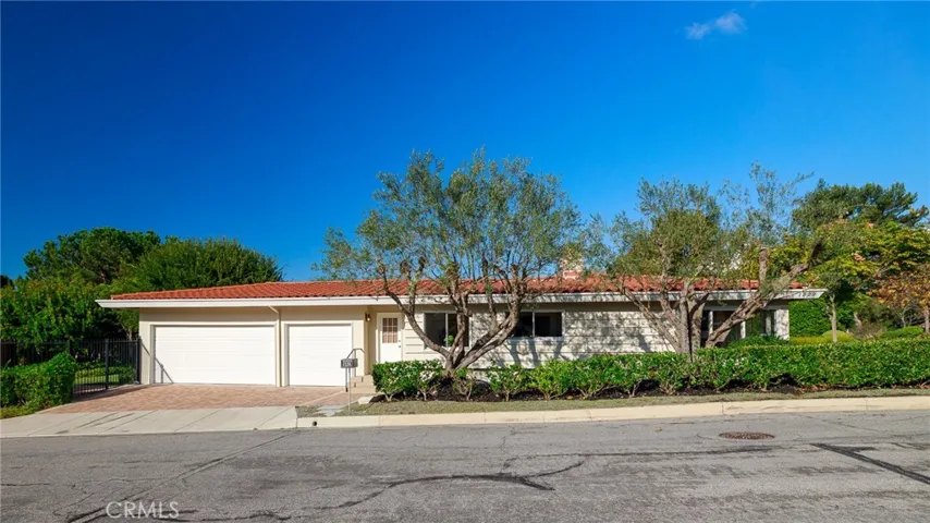 1329 Granvia Altamira, Palos Verdes Estates, California 90274