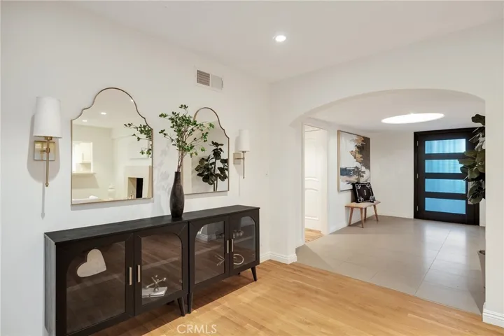 1329 Granvia Altamira, Palos Verdes Estates, California 90274