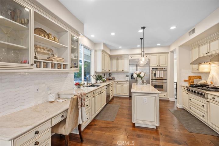 12 Bentley Road, Coto de Caza, California 92679
