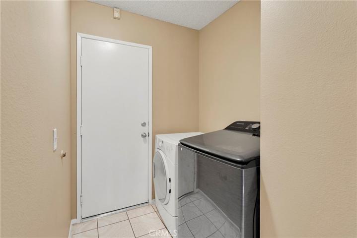 Laundry Area/Garage Entry