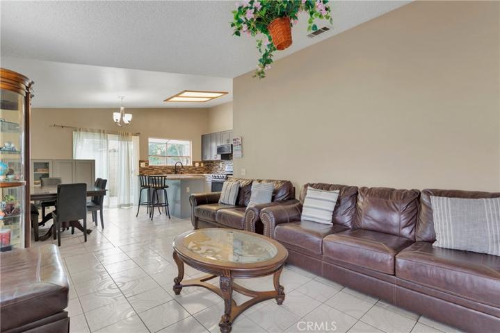 1050 Orangewood Street, Colton, California 92324