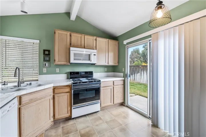 31015 Calle Aragon, Temecula, California 92592