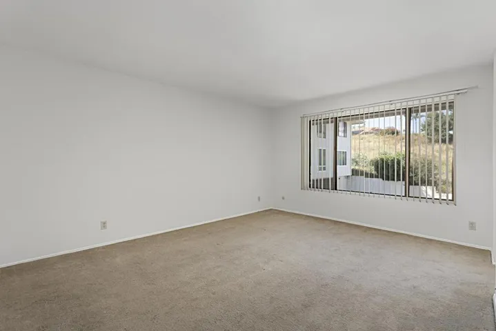 2308 Altisma Way 219, Carlsbad, California 92009