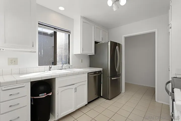 2308 Altisma Way 219, Carlsbad, California 92009