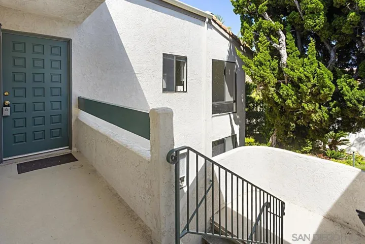 2308 Altisma Way 219, Carlsbad, California 92009