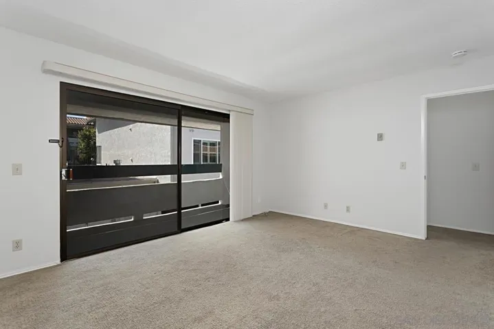 2308 Altisma Way 219, Carlsbad, California 92009