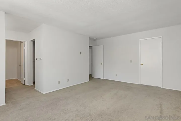 2308 Altisma Way 219, Carlsbad, California 92009
