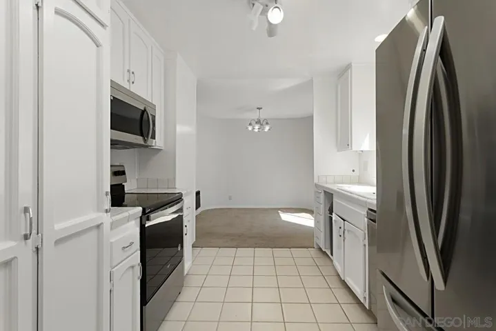 2308 Altisma Way 219, Carlsbad, California 92009
