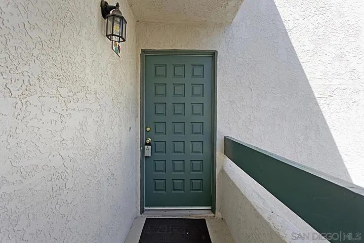 2308 Altisma Way 219, Carlsbad, California 92009