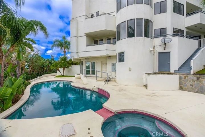 12912 View Ridge Drive, Santa Ana, California 92705