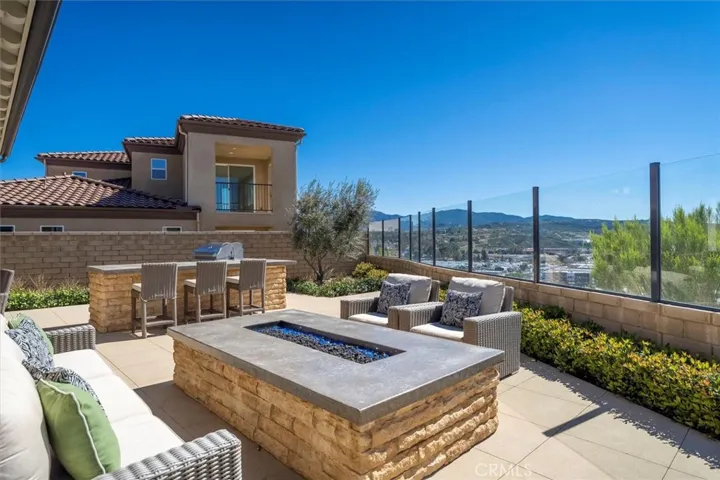 27111 Yearling Lane, Saugus, California 91350