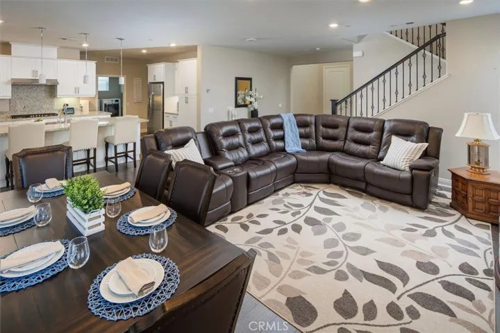27111 Yearling Lane, Saugus, California 91350