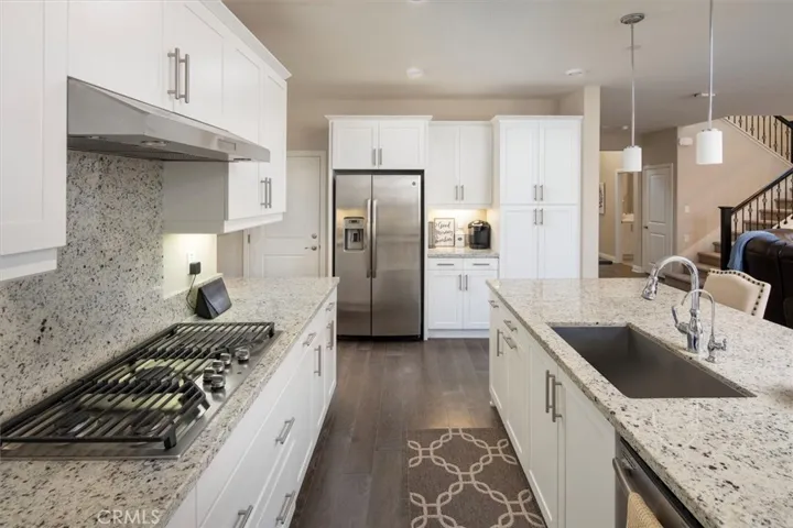 27111 Yearling Lane, Saugus, California 91350