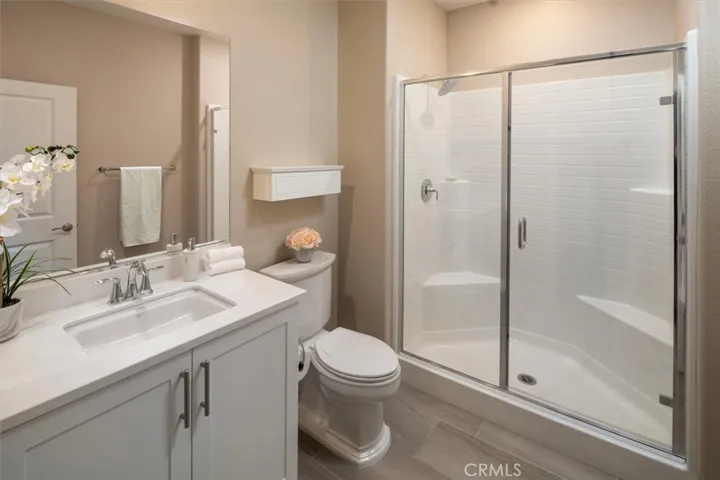Additional full bathroom on 1st floor