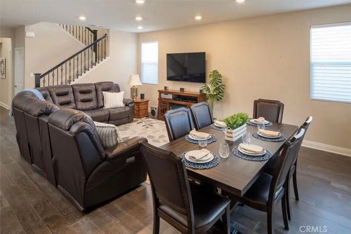 27111 Yearling Lane, Saugus, California 91350