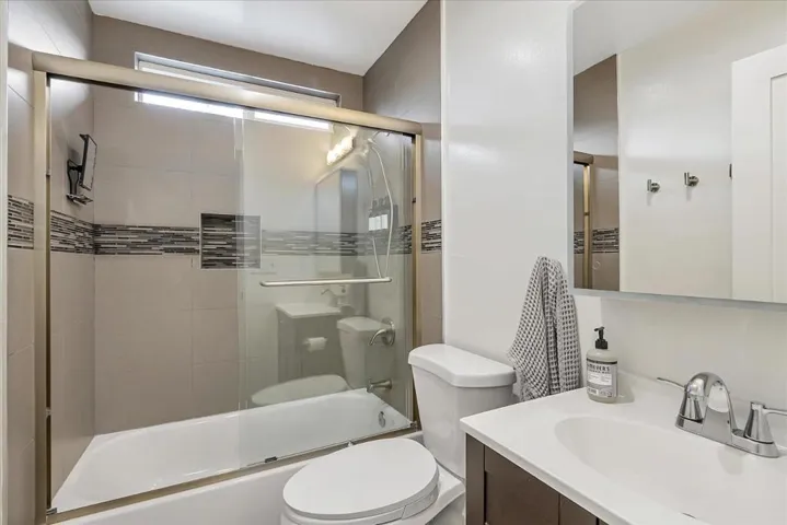 244 Moselle Court, San Jose, California 95119