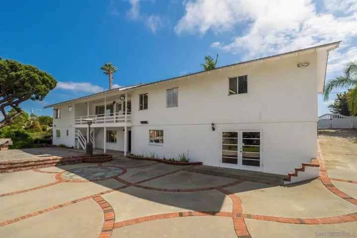 4000 Highland Drive, Carlsbad, California 92008