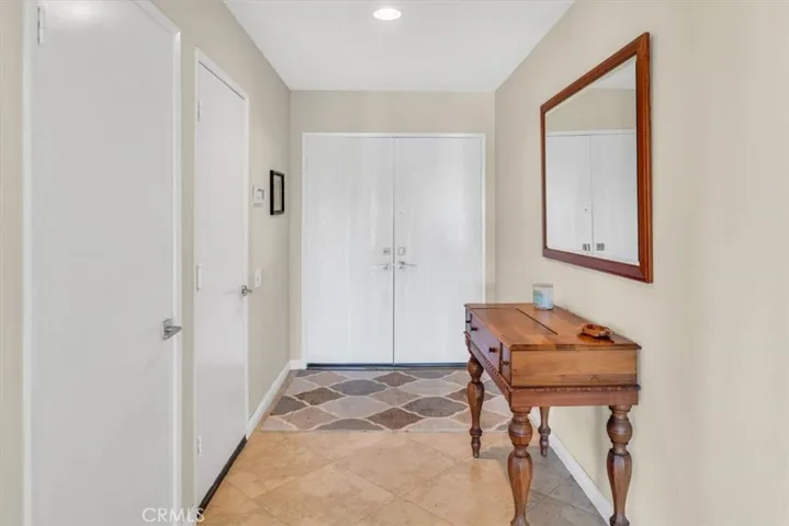 369 Avenida Margarita, Anaheim Hills, California 92807