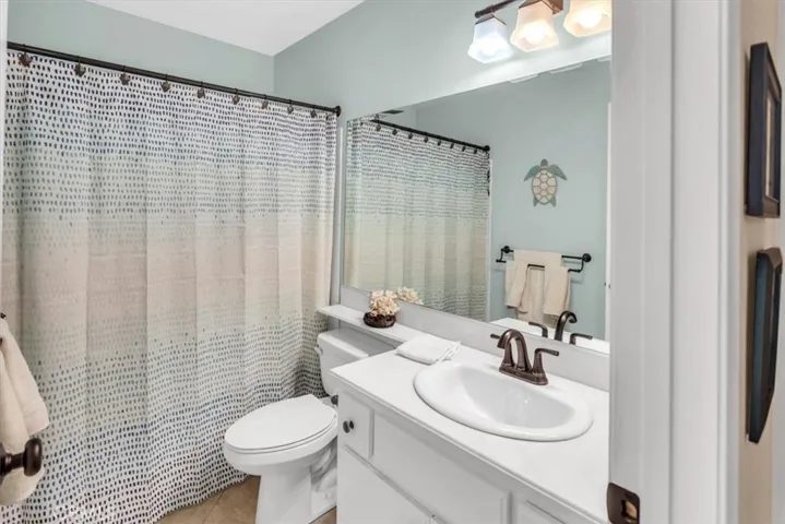 369 Avenida Margarita, Anaheim Hills, California 92807