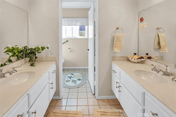 369 Avenida Margarita, Anaheim Hills, California 92807