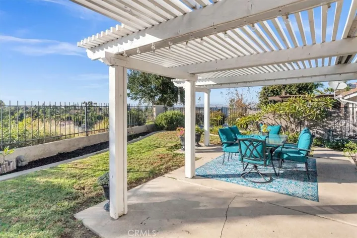 369 Avenida Margarita, Anaheim Hills, California 92807