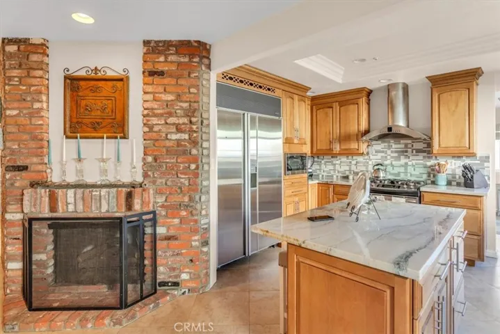 369 Avenida Margarita, Anaheim Hills, California 92807